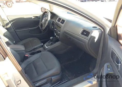 2011 Volkswagen Jetta 2.5L Se from USA, damaged, VIN 3VWDX7AJ5BM320988